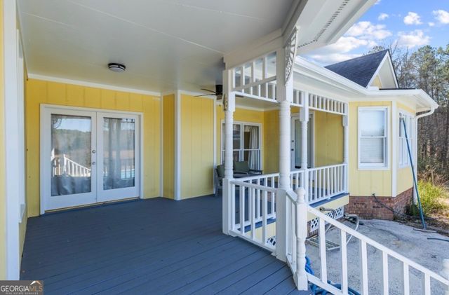 1776 Wax Road SE, Silver Creek, GA 30173