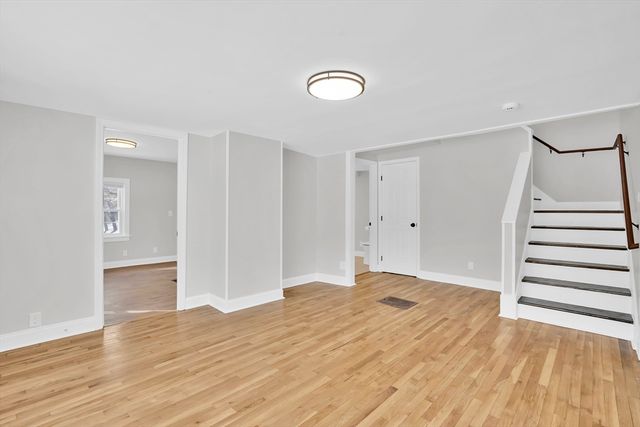 273 Dunhamtown Palmer Rd, Brimfield, MA 01010