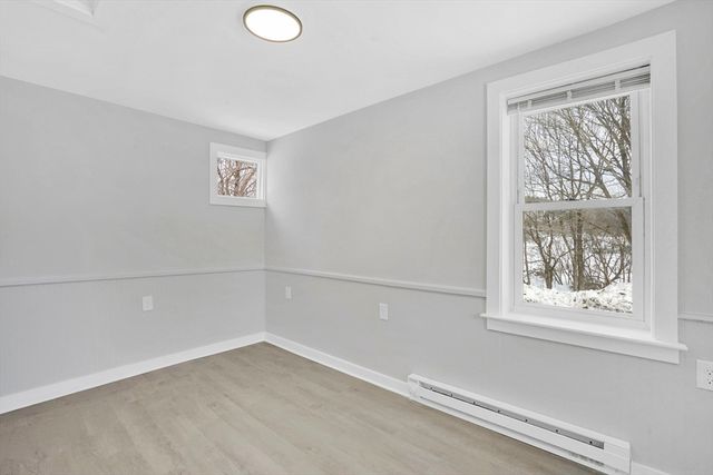 273 Dunhamtown Palmer Rd, Brimfield, MA 01010