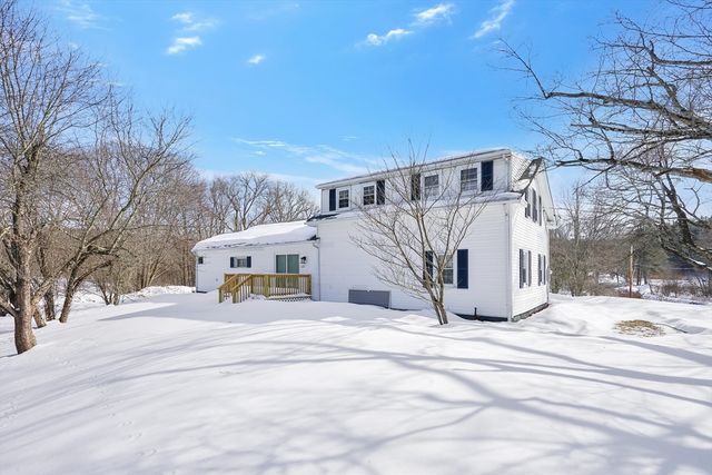 273 Dunhamtown Palmer Rd, Brimfield, MA 01010