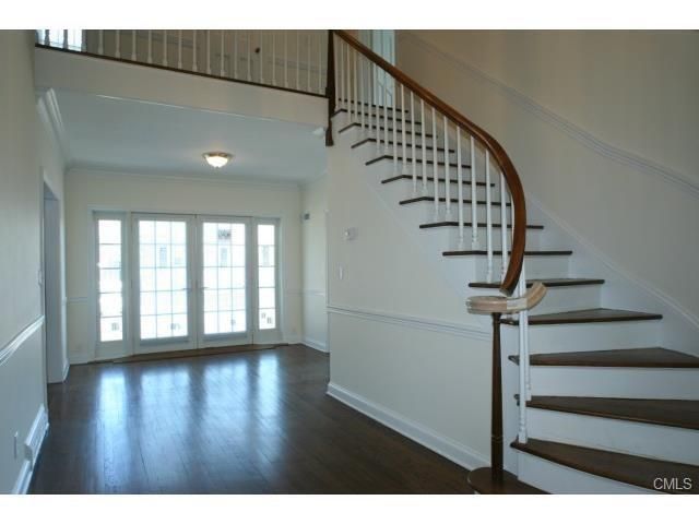 817 Newfield Avenue, Stamford, CT 06905