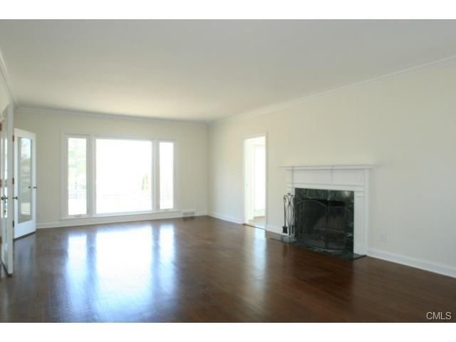 817 Newfield Avenue, Stamford, CT 06905