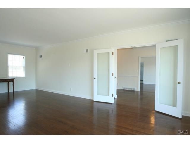 817 Newfield Avenue, Stamford, CT 06905