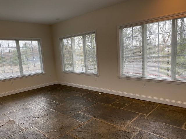 817 Newfield Avenue, Stamford, CT 06905