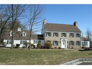 817 Newfield Avenue, Stamford, CT 06905