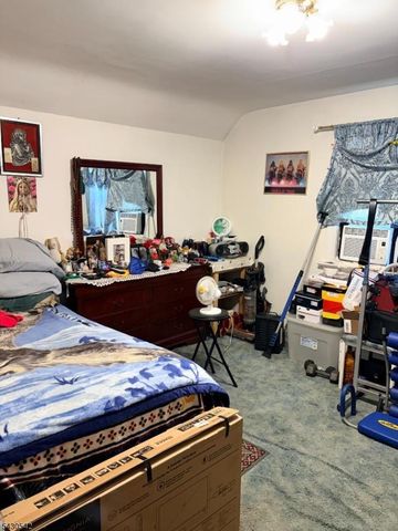 52 Lakeview Ave, Paterson City, NJ 07503