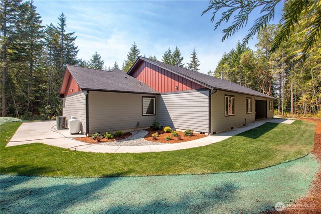 8908 Hunter Point NW, Olympia, WA 98502