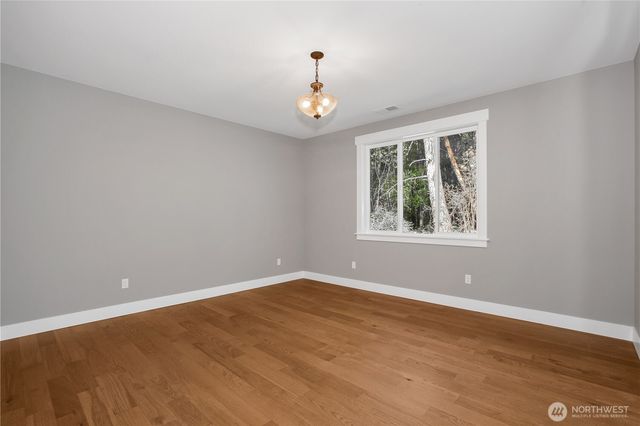 8908 Hunter Point NW, Olympia, WA 98502