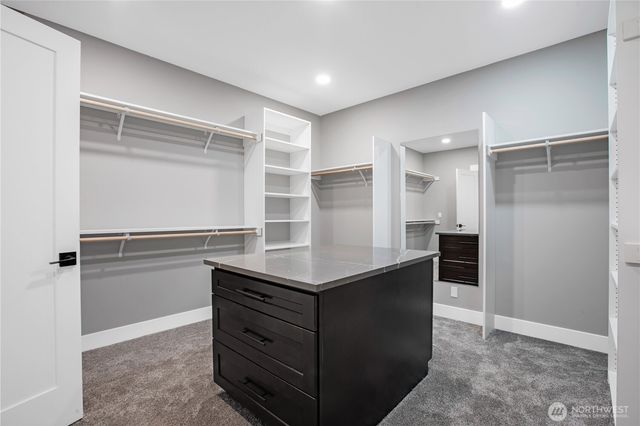 8908 Hunter Point NW, Olympia, WA 98502