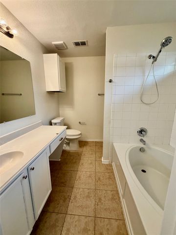 1712 Ironworks Drive, Dallas, TX 75253