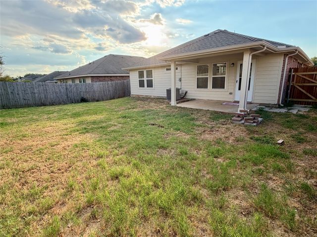 1712 Ironworks Drive, Dallas, TX 75253