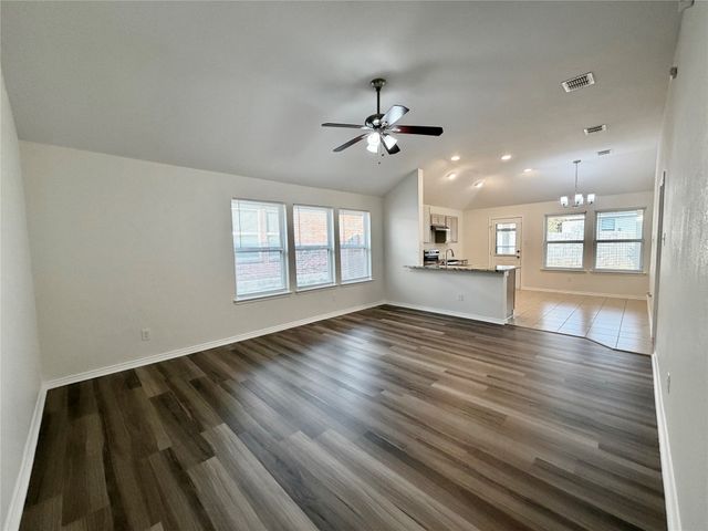1712 Ironworks Drive, Dallas, TX 75253