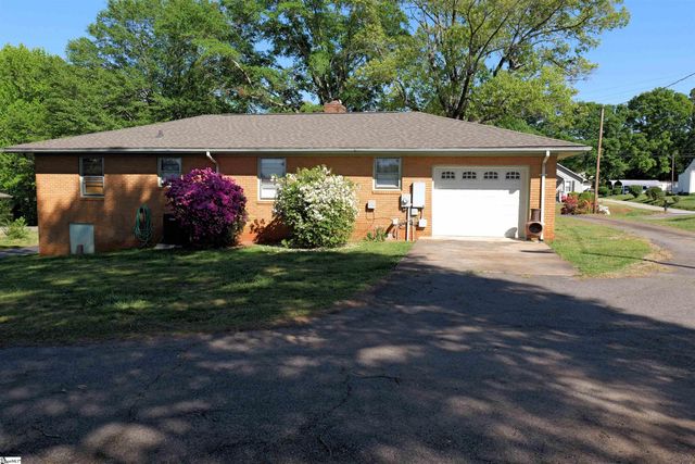 303 Inman Road, Lyman, SC 29365