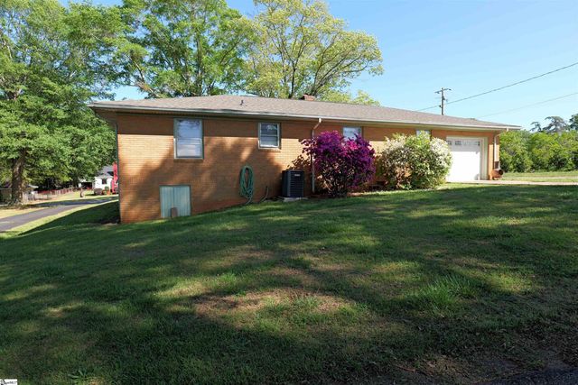 303 Inman Road, Lyman, SC 29365