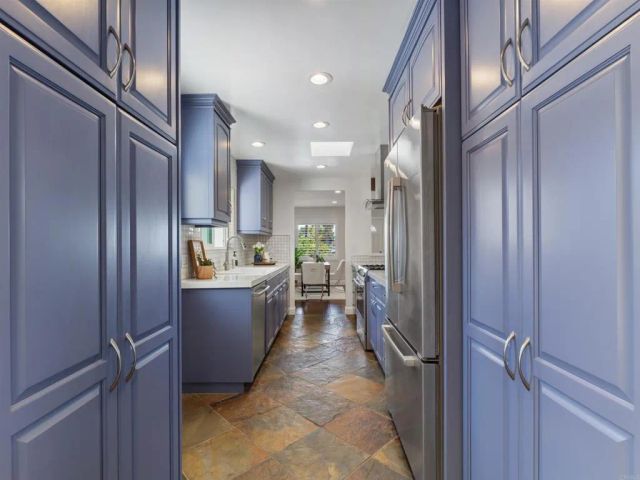 1220 Morse Street, Oceanside, CA 92054