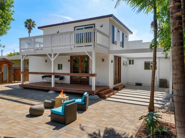 1220 Morse Street, Oceanside, CA 92054