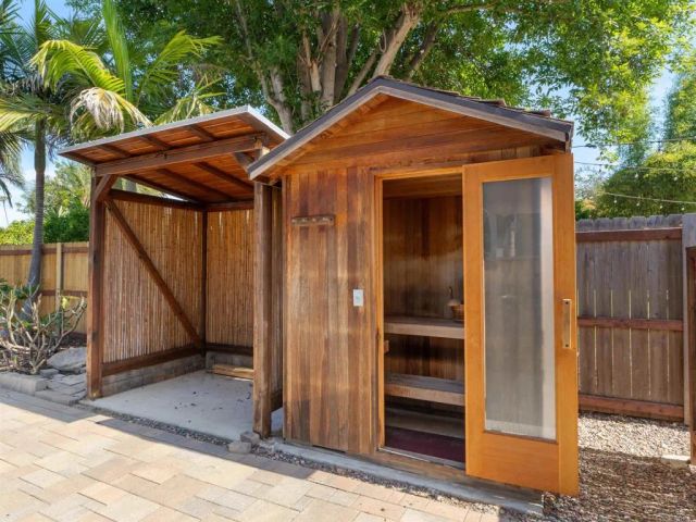 1220 Morse Street, Oceanside, CA 92054