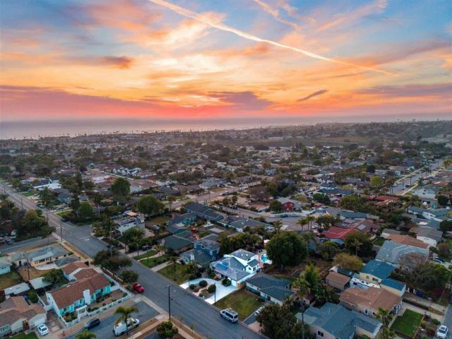 1220 Morse Street, Oceanside, CA 92054