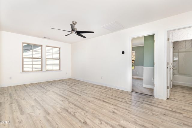 937 Golden Plum Lane, Zebulon, NC 27597