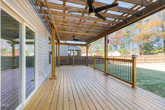 937 Golden Plum Lane, Zebulon, NC 27597