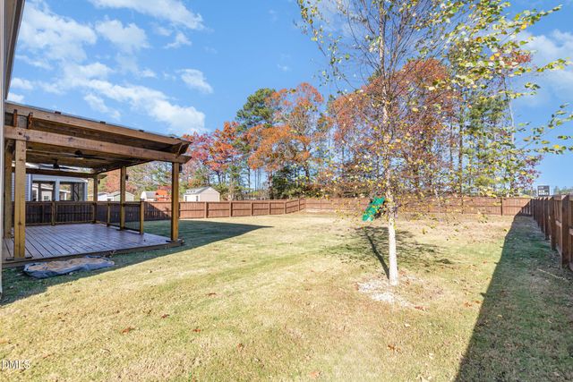 937 Golden Plum Lane, Zebulon, NC 27597