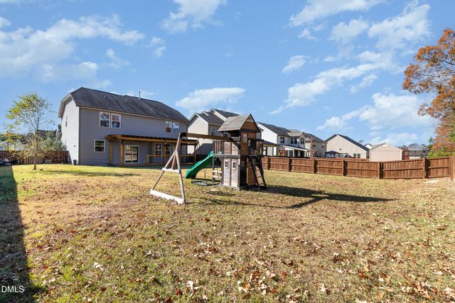 937 Golden Plum Lane, Zebulon, NC 27597