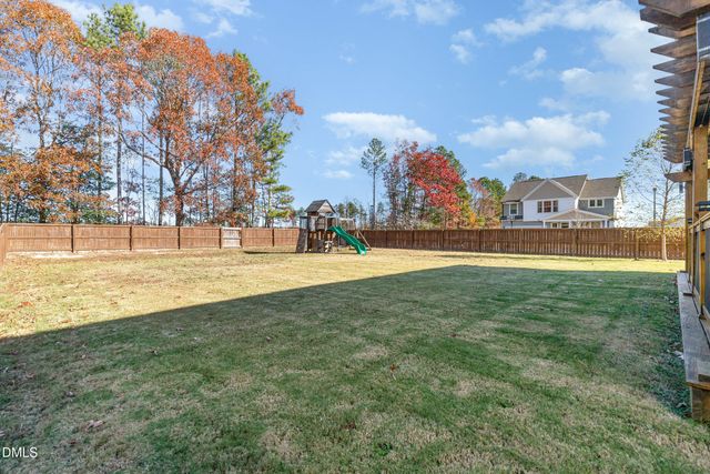 937 Golden Plum Lane, Zebulon, NC 27597