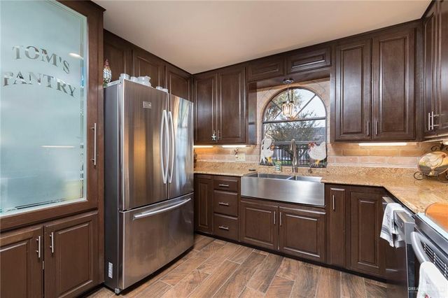 305 Toronto Avenue, Mcallen, TX 78503