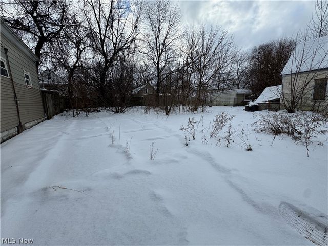 6100 Gertrude Avenue, Cleveland, OH 44105