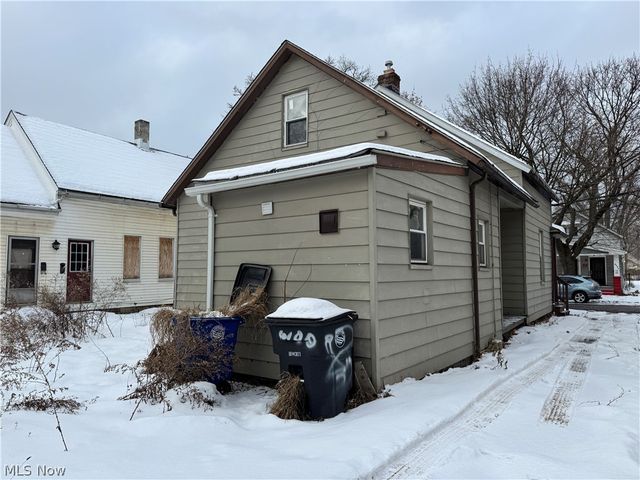 6100 Gertrude Avenue, Cleveland, OH 44105