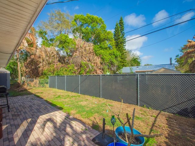 3446 1st Street, Vero Beach, FL 32968