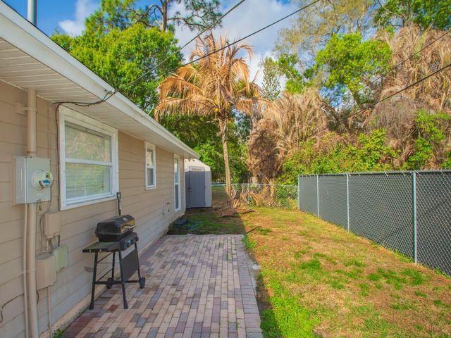 3446 1st Street, Vero Beach, FL 32968