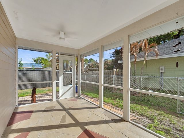 3446 1st Street, Vero Beach, FL 32968