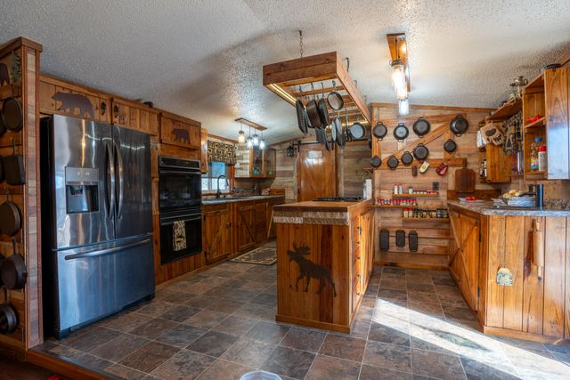 5352 County Rd 159, Ider, AL 35981