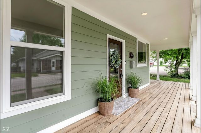 56 E Main Street, Greenwood, IN 46143