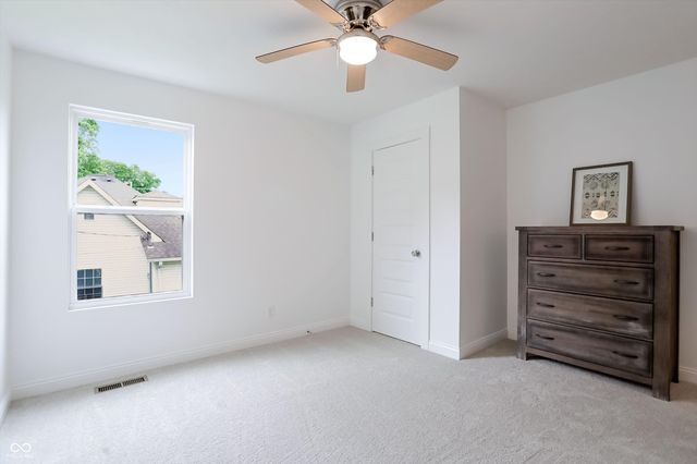 56 E Main Street, Greenwood, IN 46143