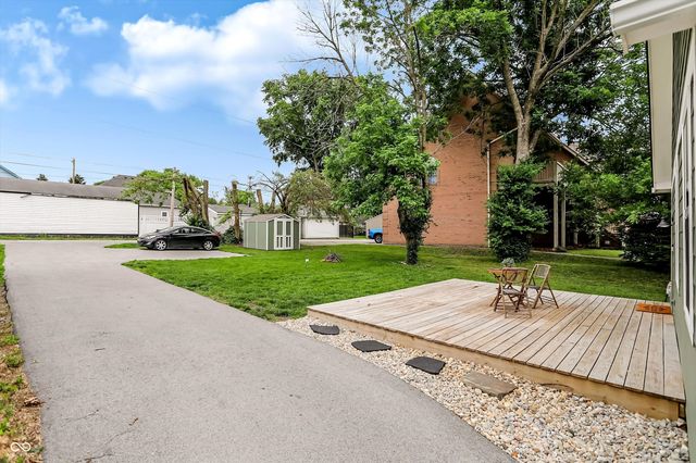 56 E Main Street, Greenwood, IN 46143
