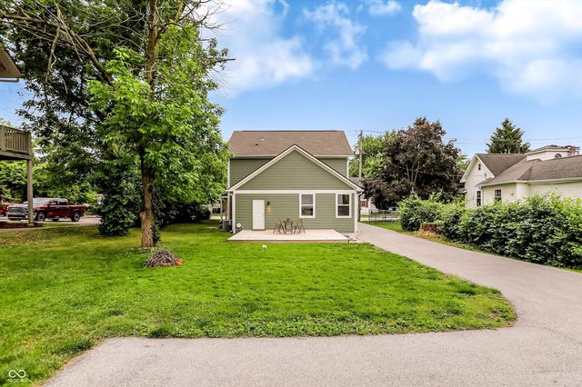 56 E Main Street, Greenwood, IN 46143