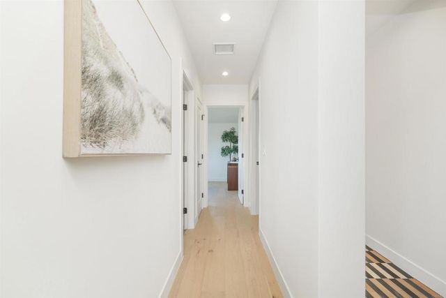 3660 Purdue Ave, Los Angeles, CA 90066
