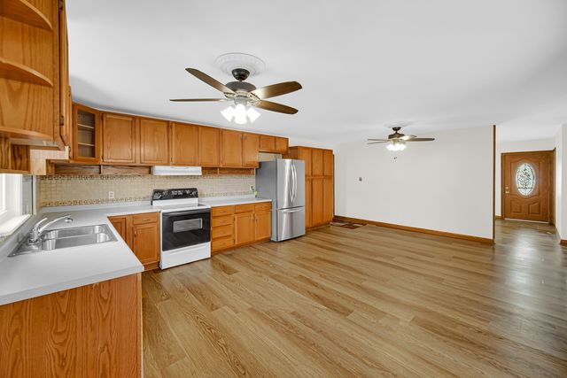 724 Union Avenue, Romeoville, IL 60446