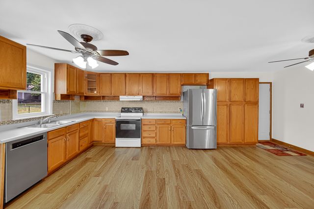 724 Union Avenue, Romeoville, IL 60446