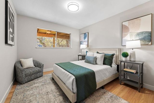 3208 Upper Lock Avenue, Belmont, CA 94002