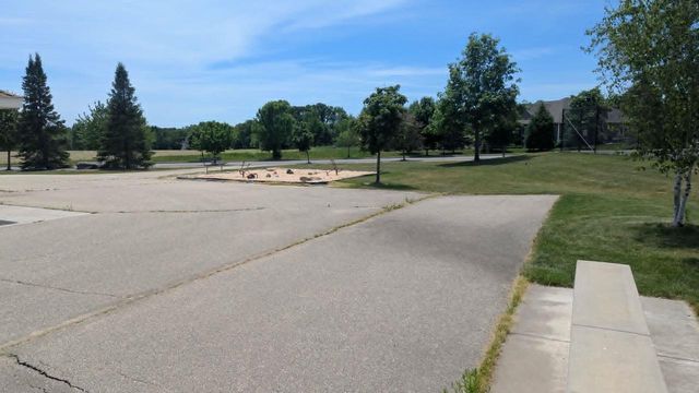 2113 Peaceful Valley Parkway, Waunakee, WI 53597