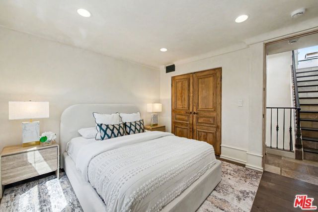 2408 34th Street 4, Santa Monica, CA 90405