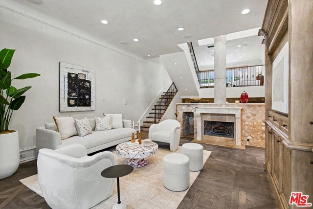 2408 34th Street 4, Santa Monica, CA 90405