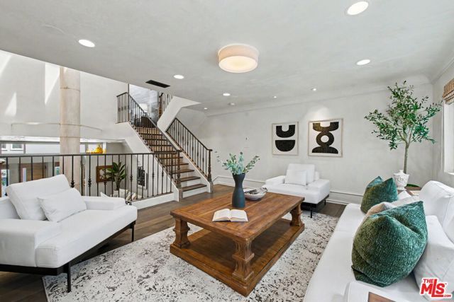 2408 34th Street 4, Santa Monica, CA 90405