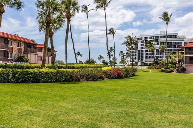 2203 Gulf Shore BLVD N E1, Naples, FL 34102