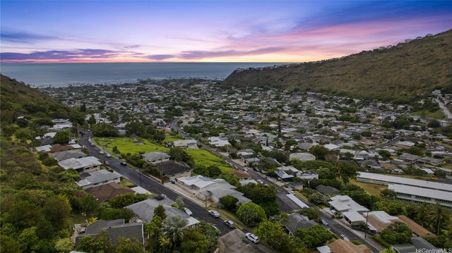 920 Leighton Street, Honolulu, HI 96821