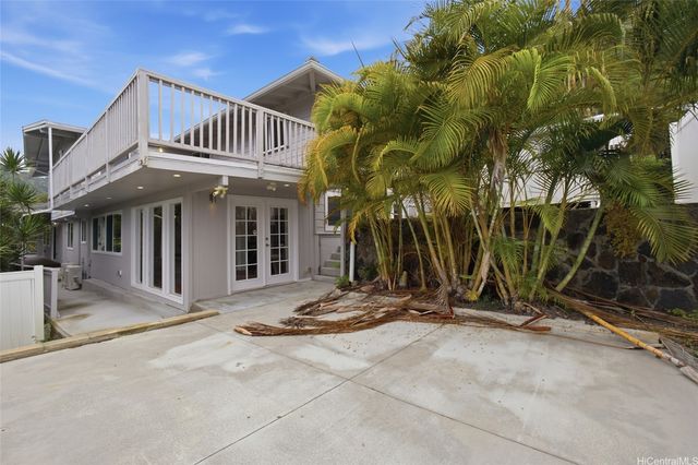 920 Leighton Street, Honolulu, HI 96821