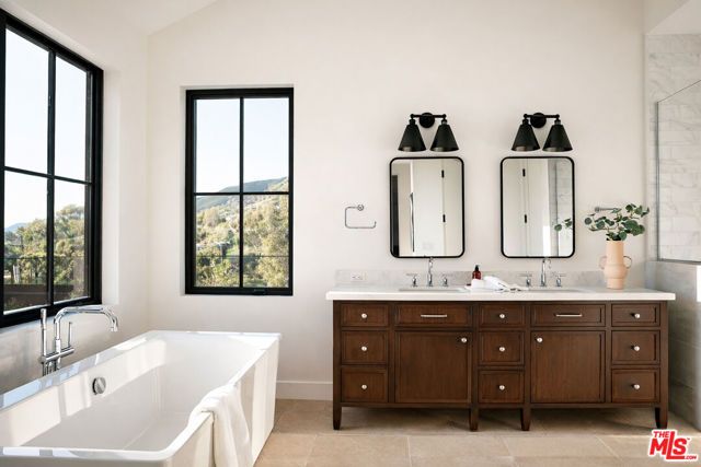 29623 Harvester Road, Malibu, CA 90265